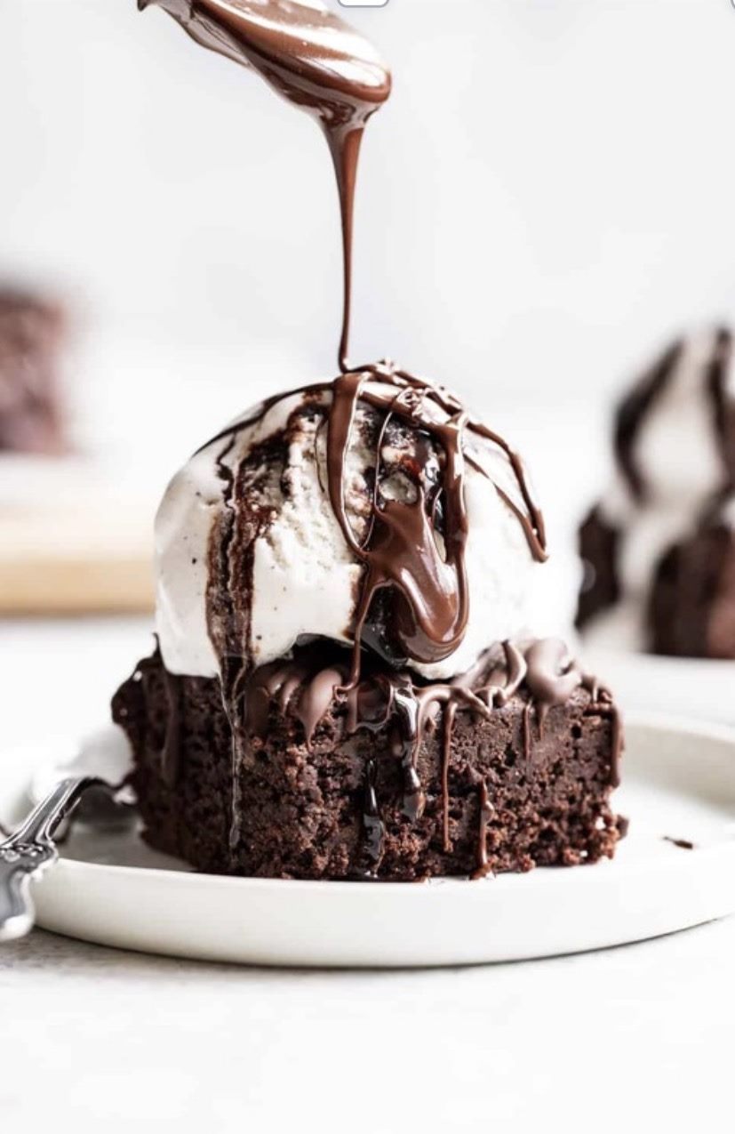 Brownie Sundae